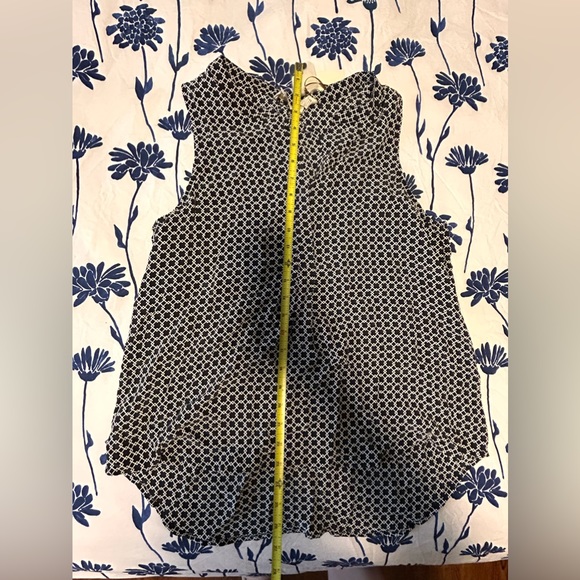 Cynthia Rowley Silk Sleeveless Blouse - Picture 6 of 6